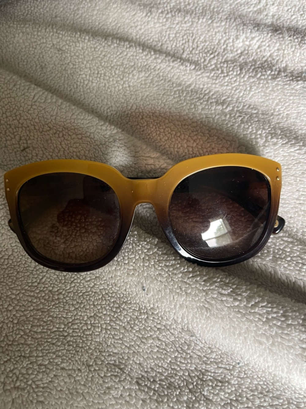 Coach Women's Ombre Yellow to Brown Fashion Sunglasses